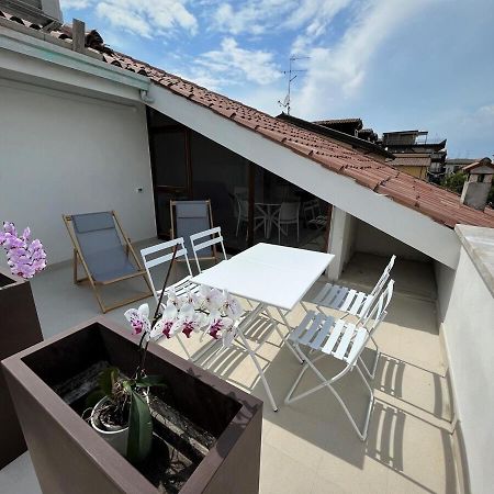Attico Lilium Appartement Peschiera del Garda Buitenkant foto